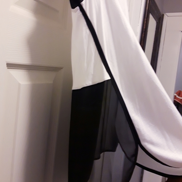 T-Banana Republic Color Block Tank - Picture 3 of 8